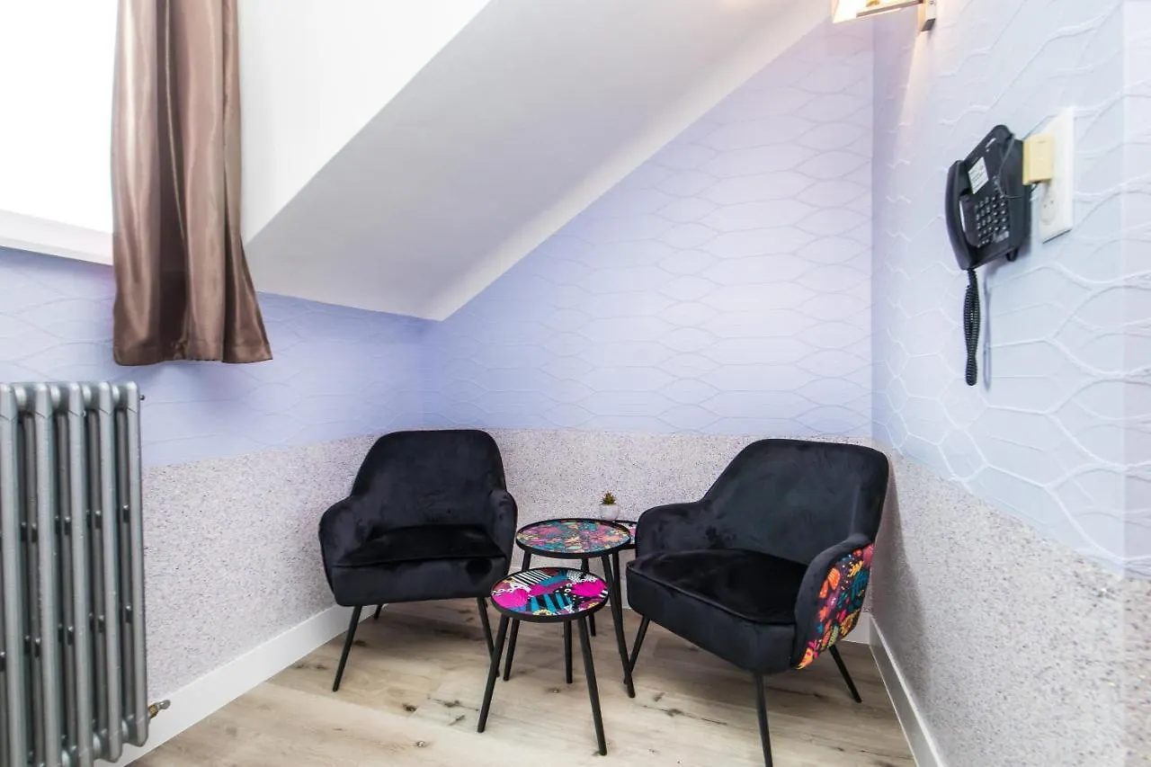 De Montparnasse Hotell Paris