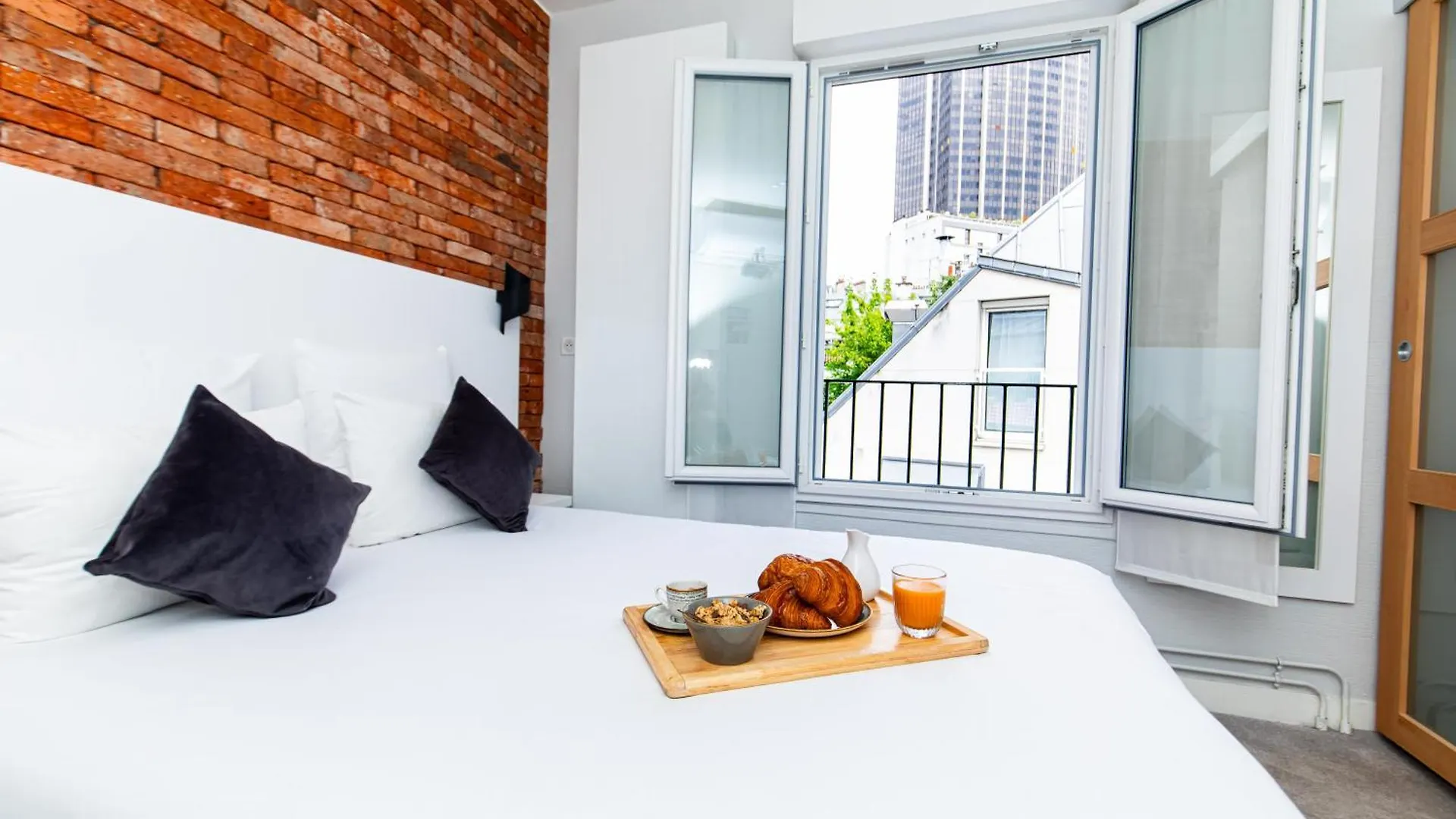 De Montparnasse 3*